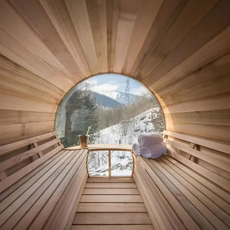 Chalet Zell: A Scenic Retreat By The Lake Lejlighed *